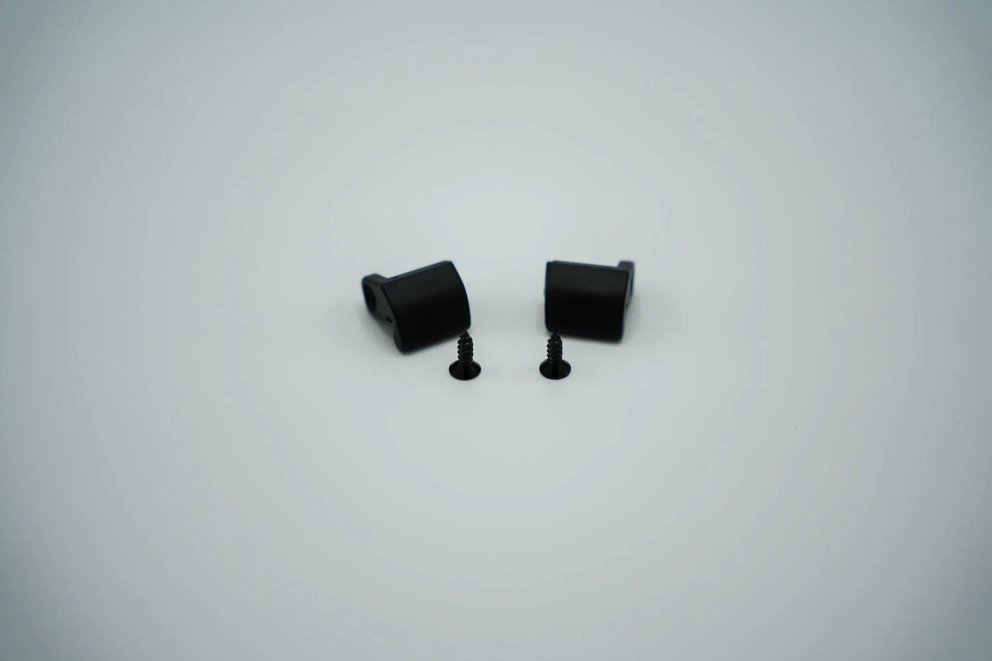 Thule Befestigung für Regenverdeck am Chariot Fahrradanhänger – Inkl. Schrauben Thule