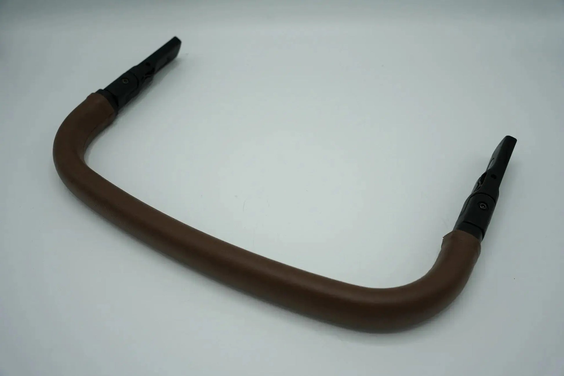 Joie Spielbügel für Parcel & Parcel LX – Leatherette Coffee | Original Ersatzteil joie