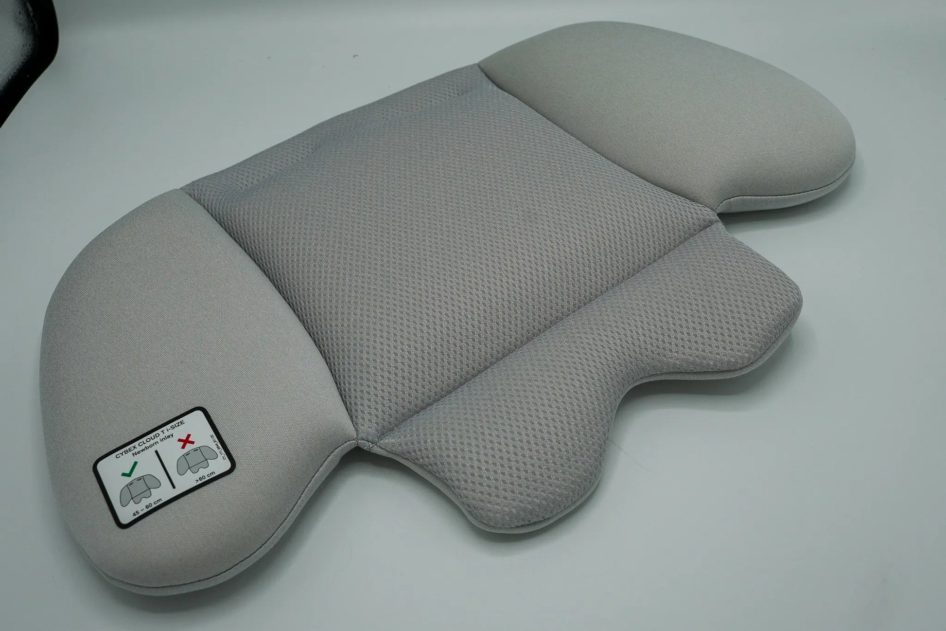 Cloud T Neugeborenen-Einsatz – In verschiedenen Farben | Passend für Cloud T, Cloud Z & Cloud Z2 Cybex