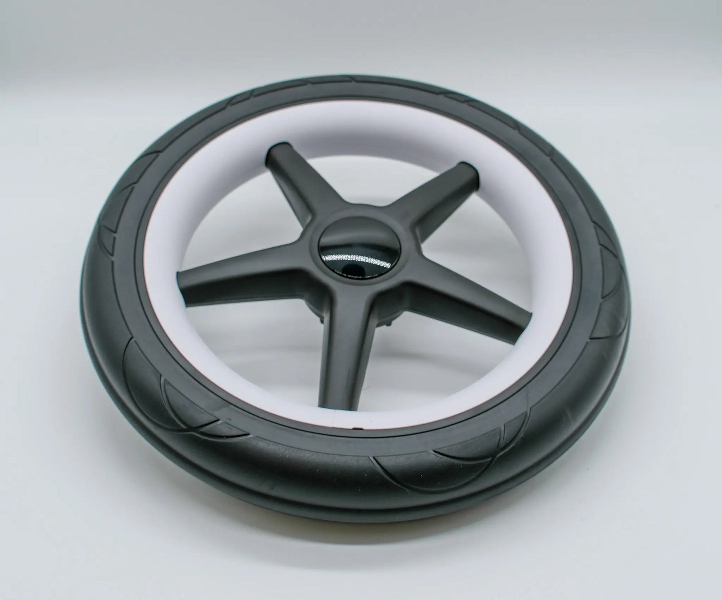 Bugaboo Fox Hinterrad mit weißen Radkappen – Ersatzteil für Bugaboo Fox, Fox 2 & Fox 3 Bugaboo